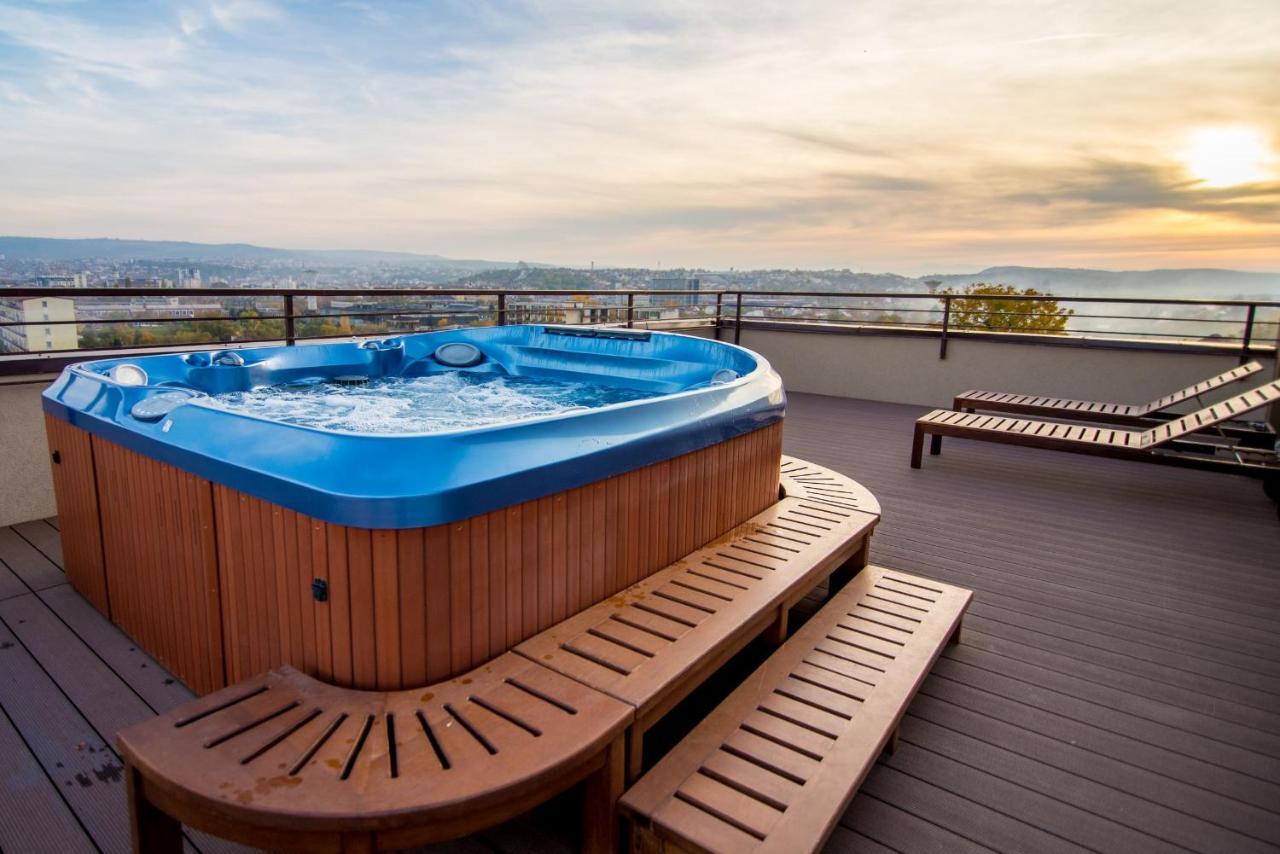 The Aviator Apartment - Jacuzzi & Panoramic View Cluj-Napoca Exterior foto