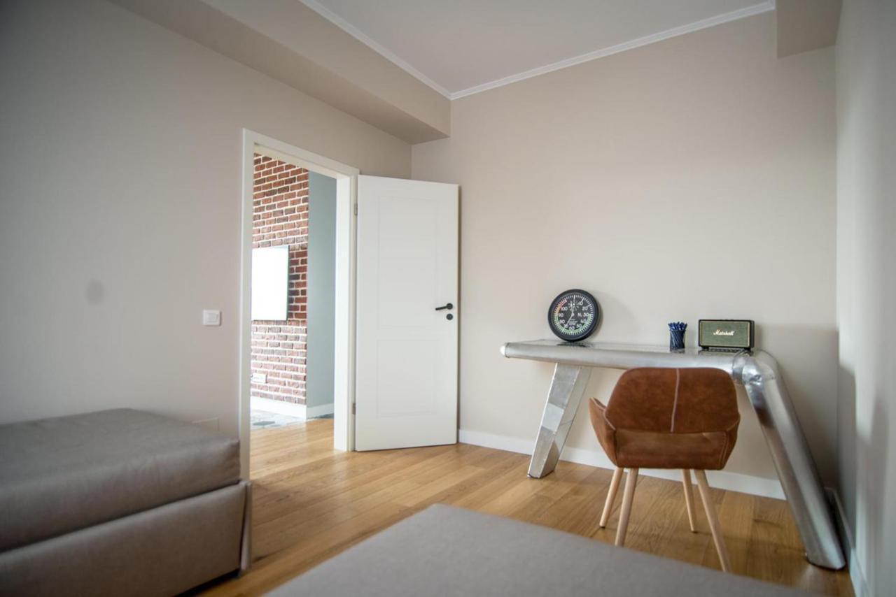 The Aviator Apartment - Jacuzzi & Panoramic View Cluj-Napoca Exterior foto